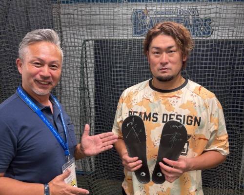 戸柱 恭孝選手の写真